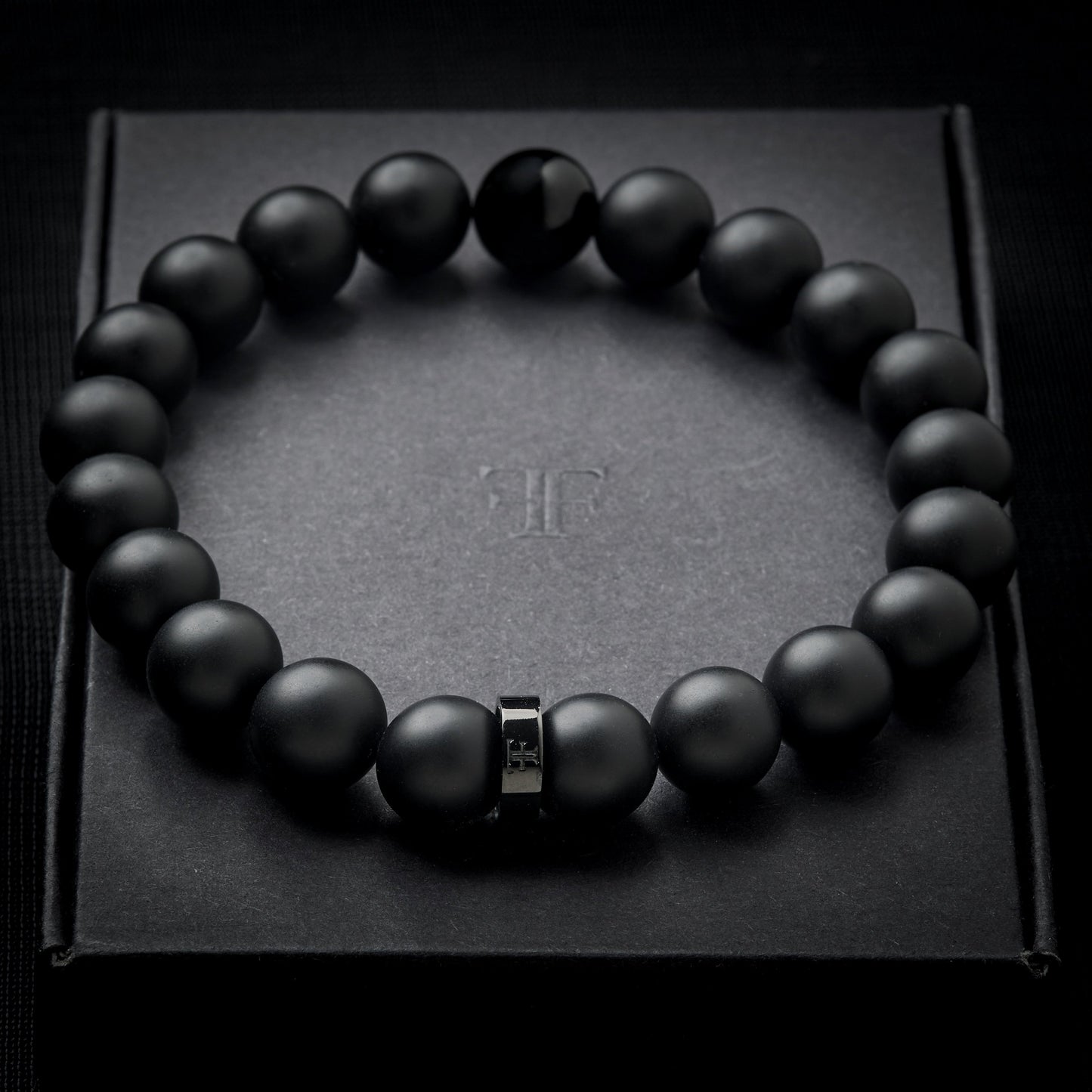 men's 10mm black onyx matte bead bracelet - box image