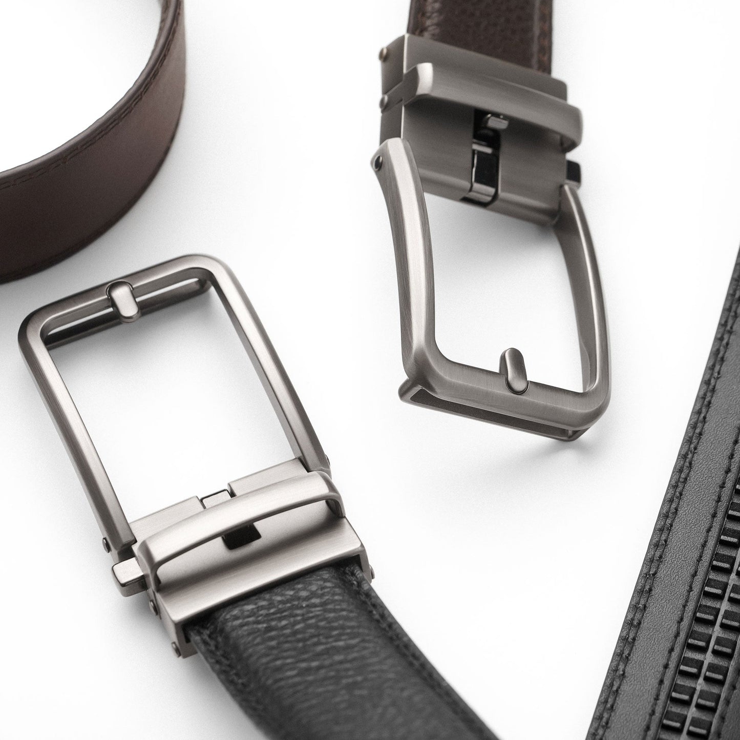 FORGE & FOUNDRY × TEN EMBERS - THE BLACK LEATHER RATCHET BELT - Forge & FoundryLeatherForge & Foundry