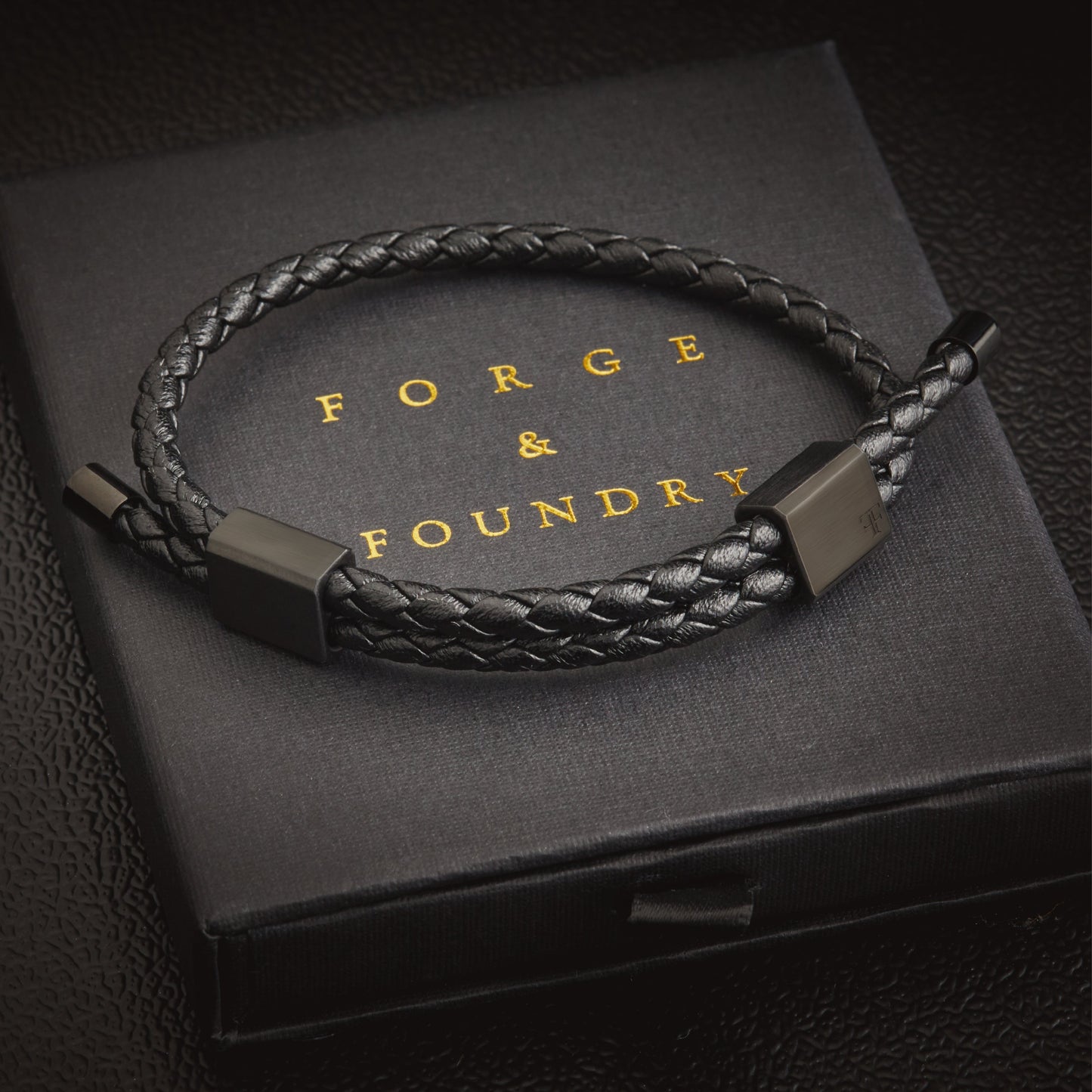 Men's Drapers leather bracelet