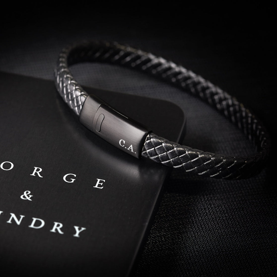 Why Choose Personalized Jewelry? - Forge & Foundry