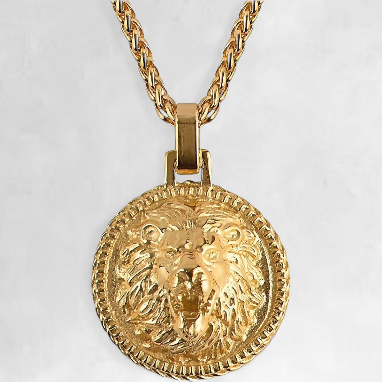 Men's gold plated lion pendant