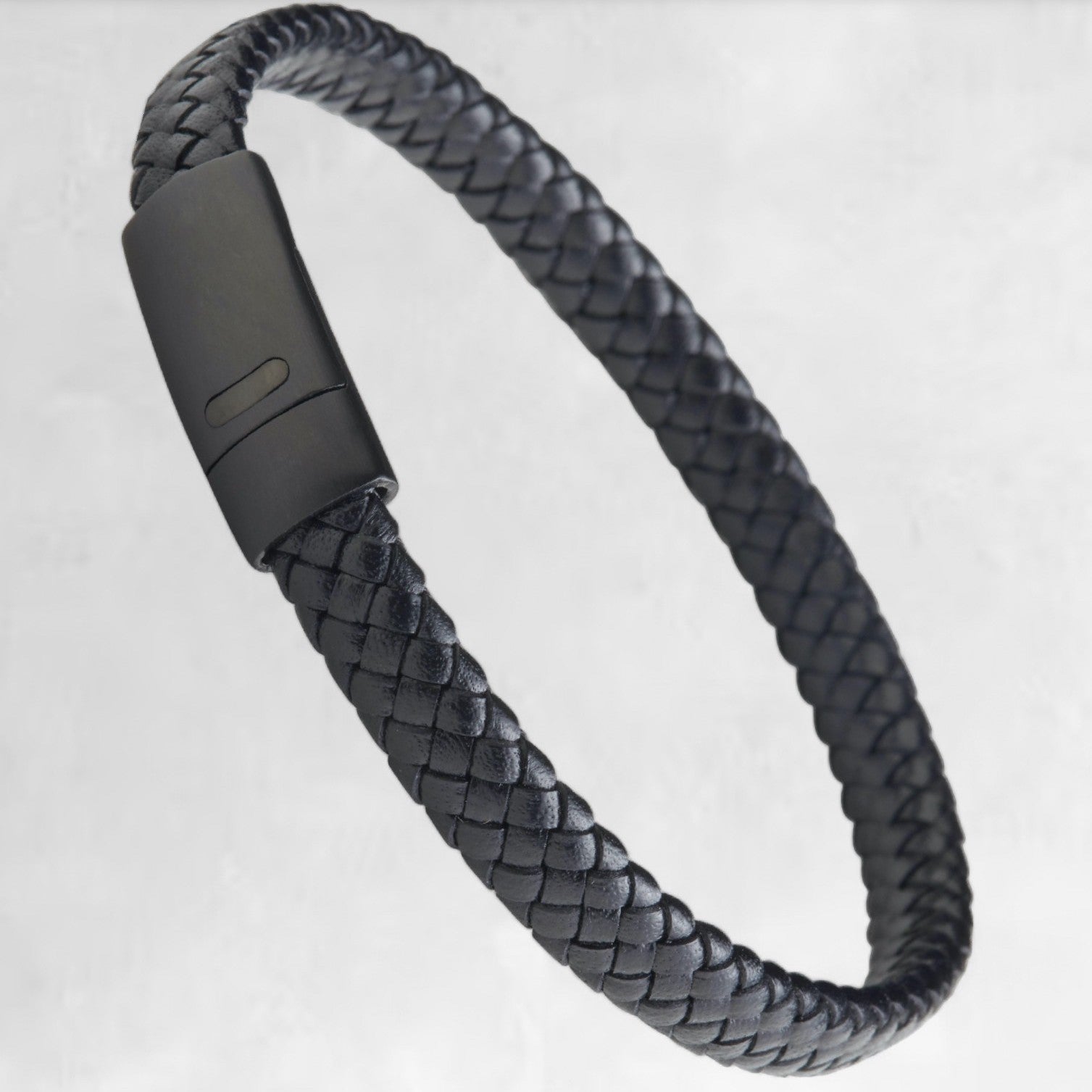 Men's brushed black twisted leather bracelet with black clasp