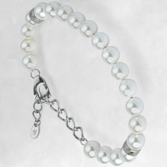 Men's adjustable shell pearl bracelet with silver accent beads