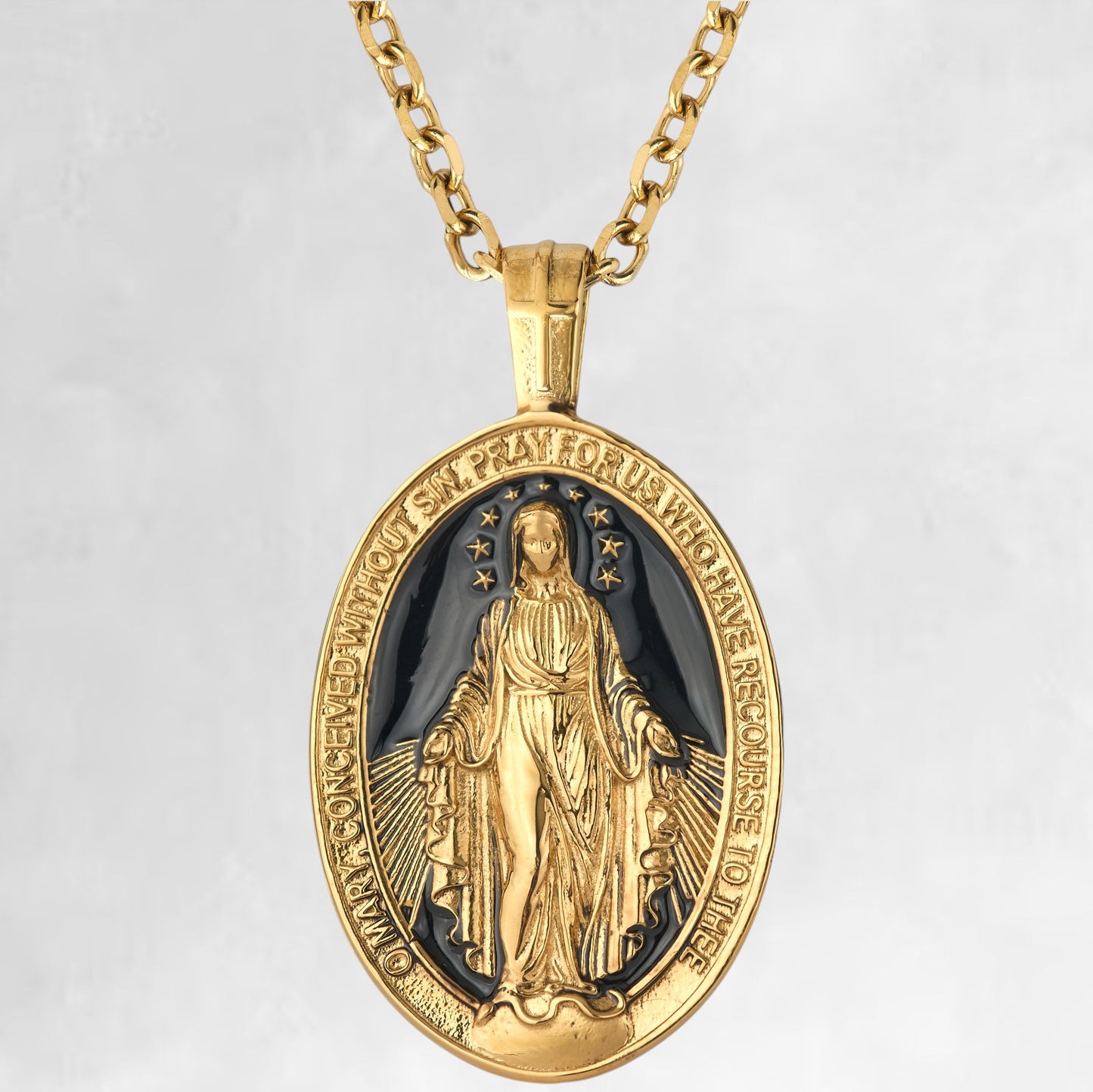 CELESTINE [ ST MARY - OVAL ENAMEL GOLD ]