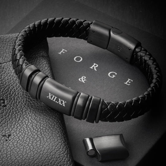 NAVARRO [SINGLE LEATHER - BLACK - PERSONALIZED]