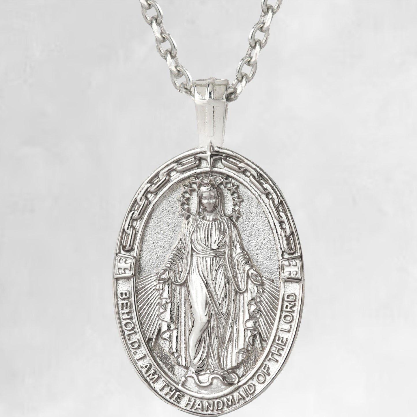 CELESTINE [ ST MARY - OVAL SILVER ]