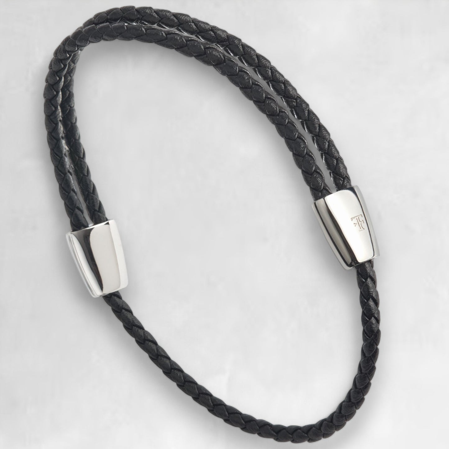 TRINITY [TWISTED ADJUSTABLE LEATHER]