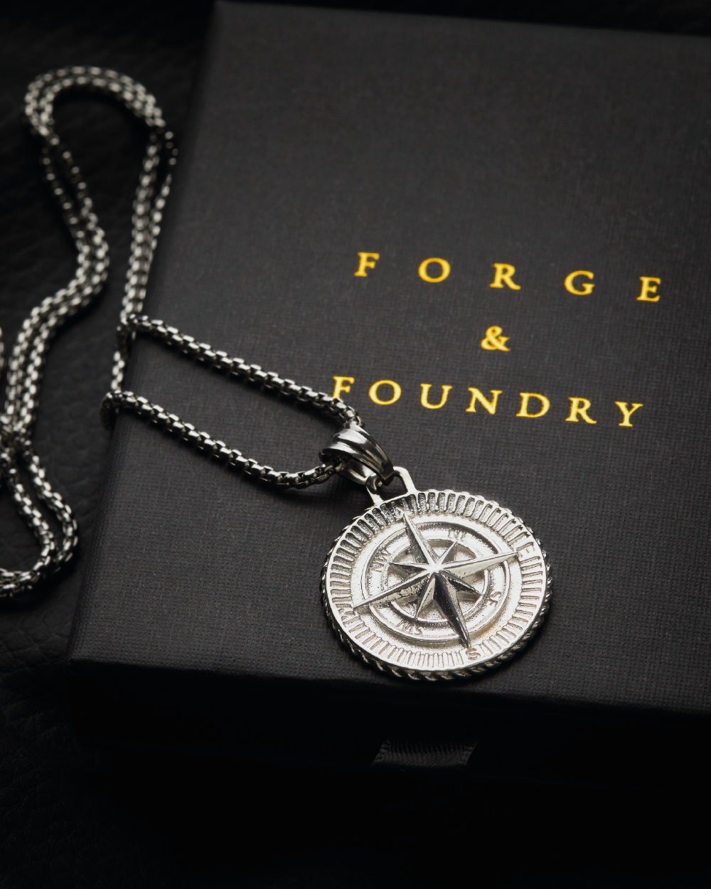 Men's 925 Sterling Silver compass pendant with box chain on packaging