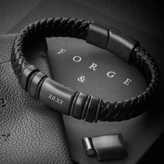 NAVARRO [SINGLE LEATHER - BLACK - PERSONALIZED] - Forge & FoundrybraceletForge & Foundry