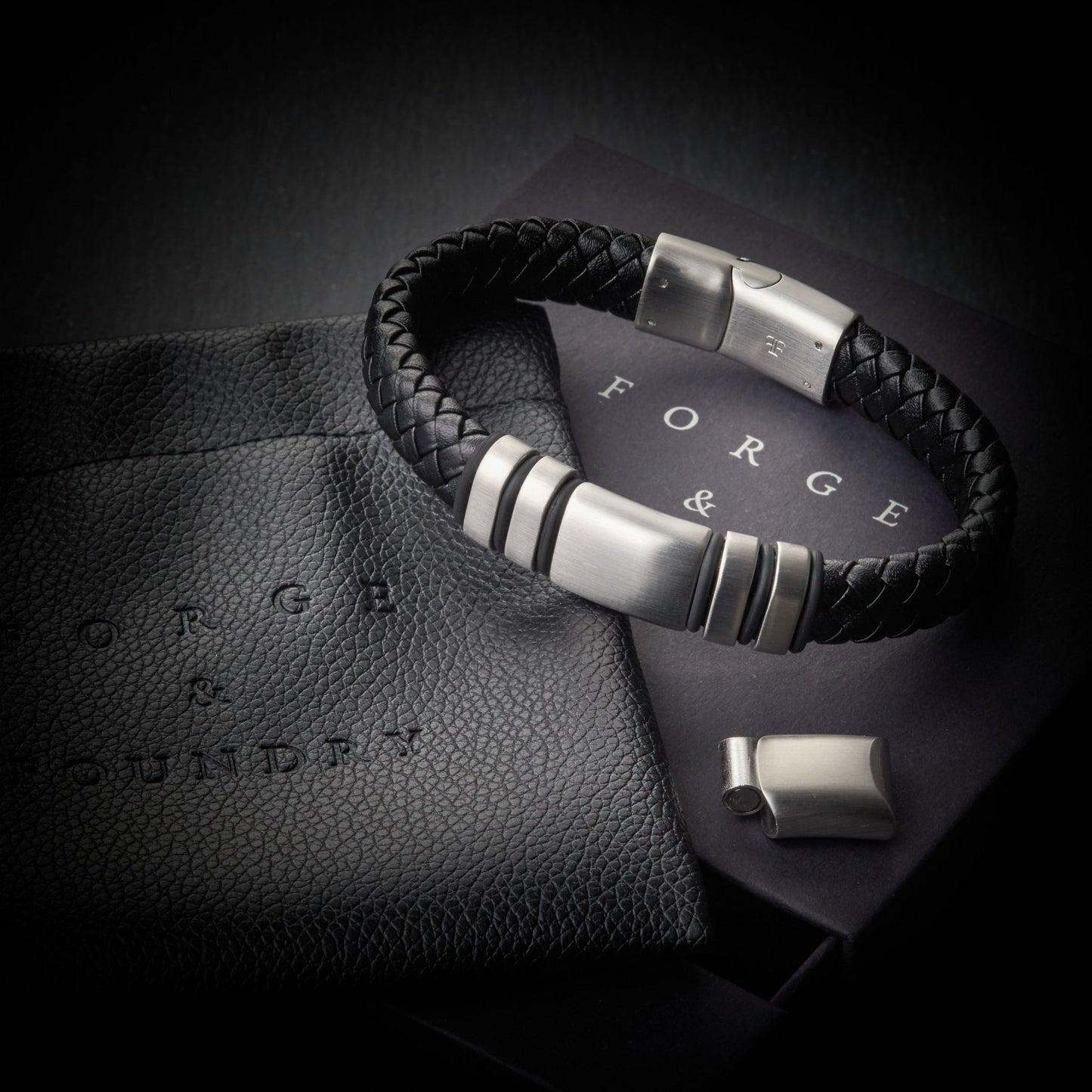 NAVARRO [SINGLE LEATHER - SILVER] - Forge & FoundrybraceletForge & Foundry