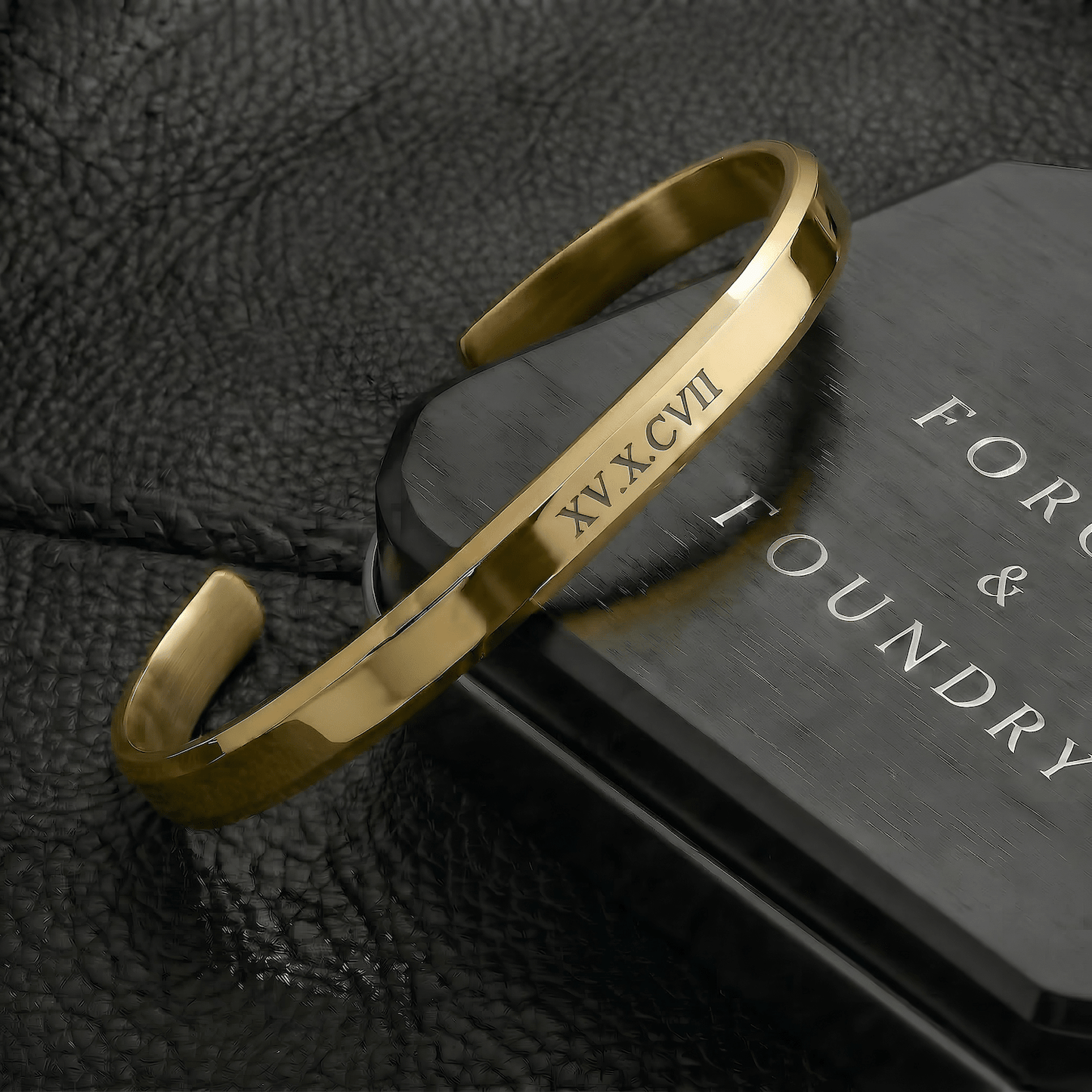 RAVICK [6MM ADJUSTABLE 18K GOLD - PLATED TITANIUM CUFF - PERSONALIZED] - Forge & FoundryPersonalisedForge & Foundry