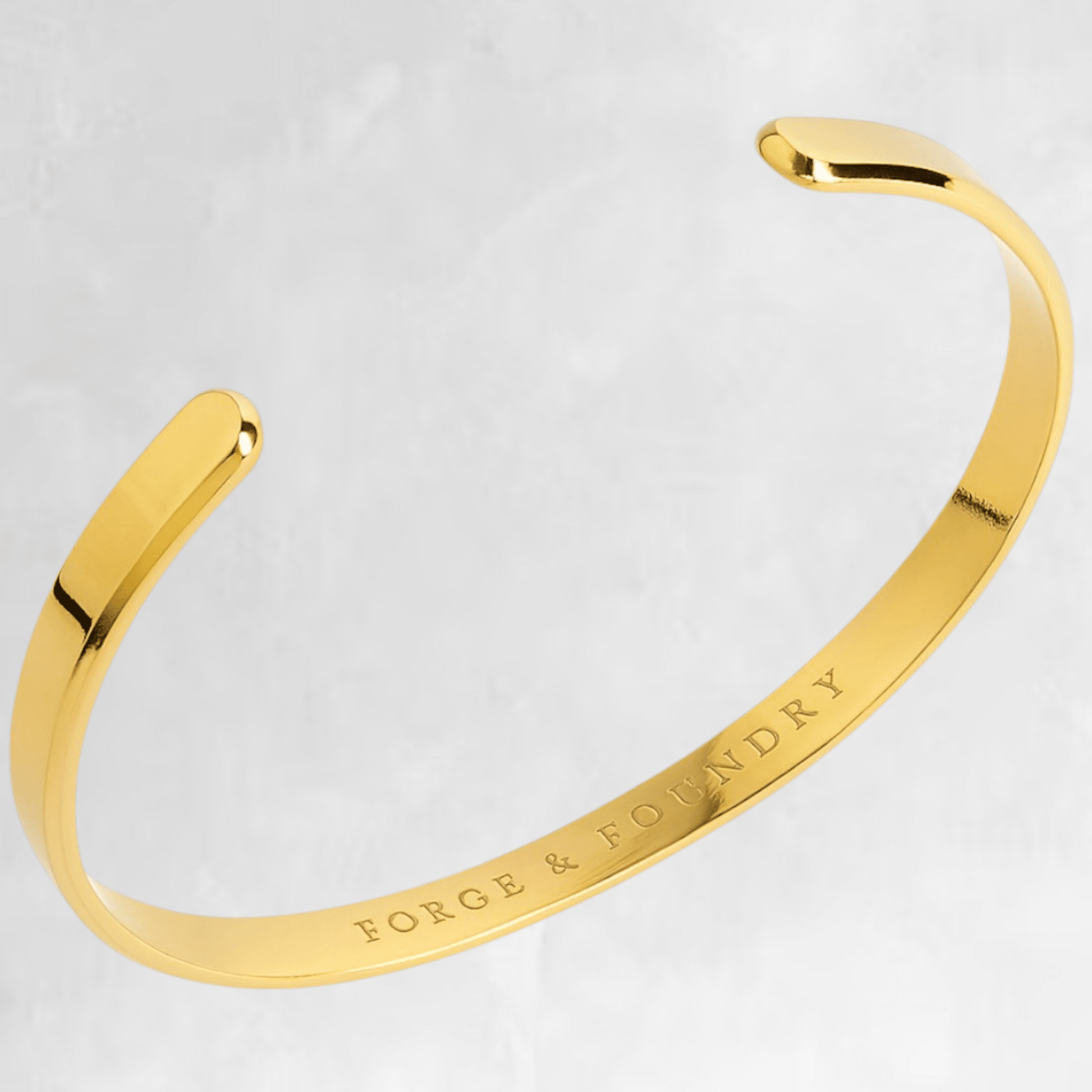 RAVICK [MINIMALIST CUFF, 18K GOLD - PLATED TITANIUM] - Forge & FoundryCuffForge & Foundry