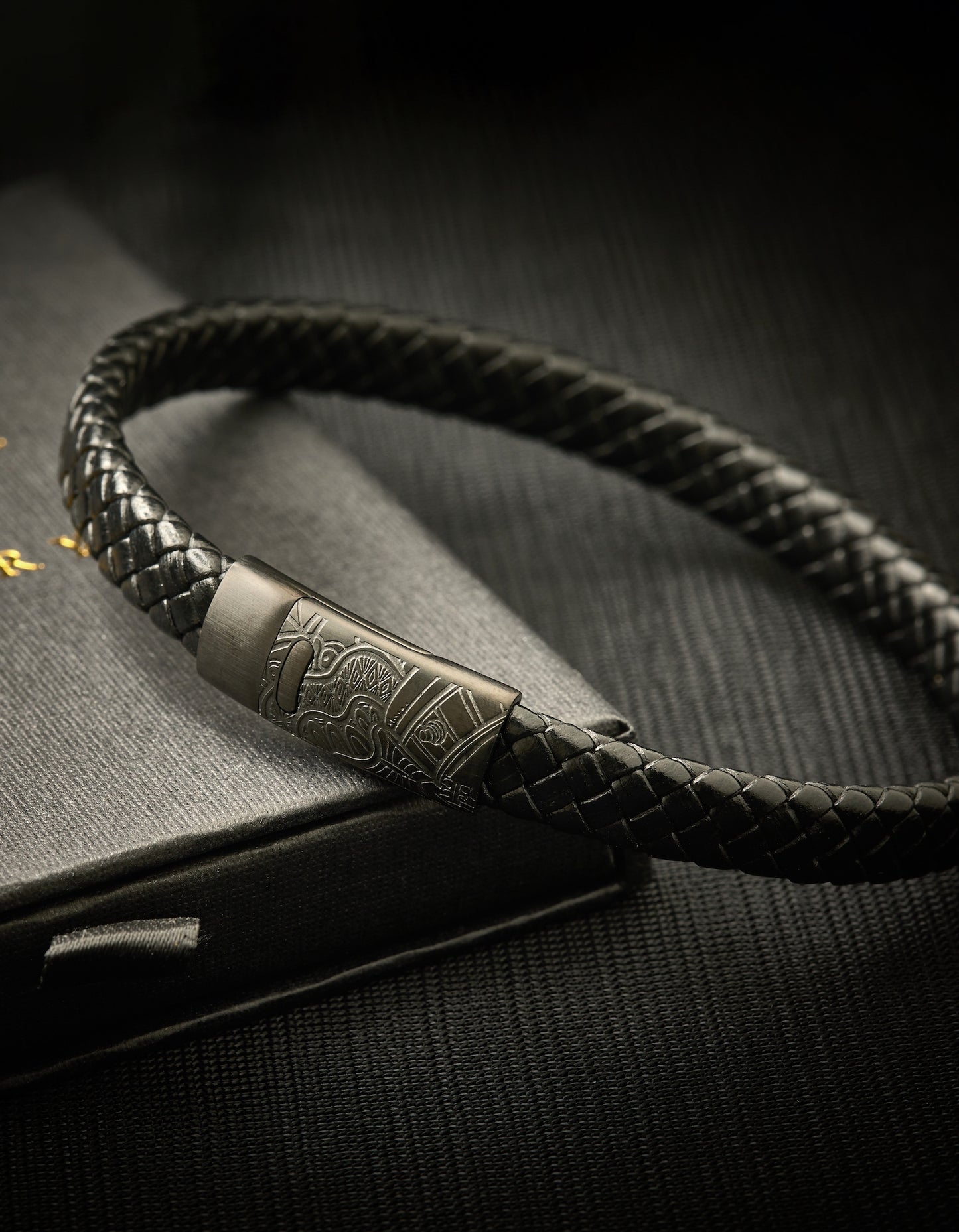 Leather Bracelet "HANOVER"