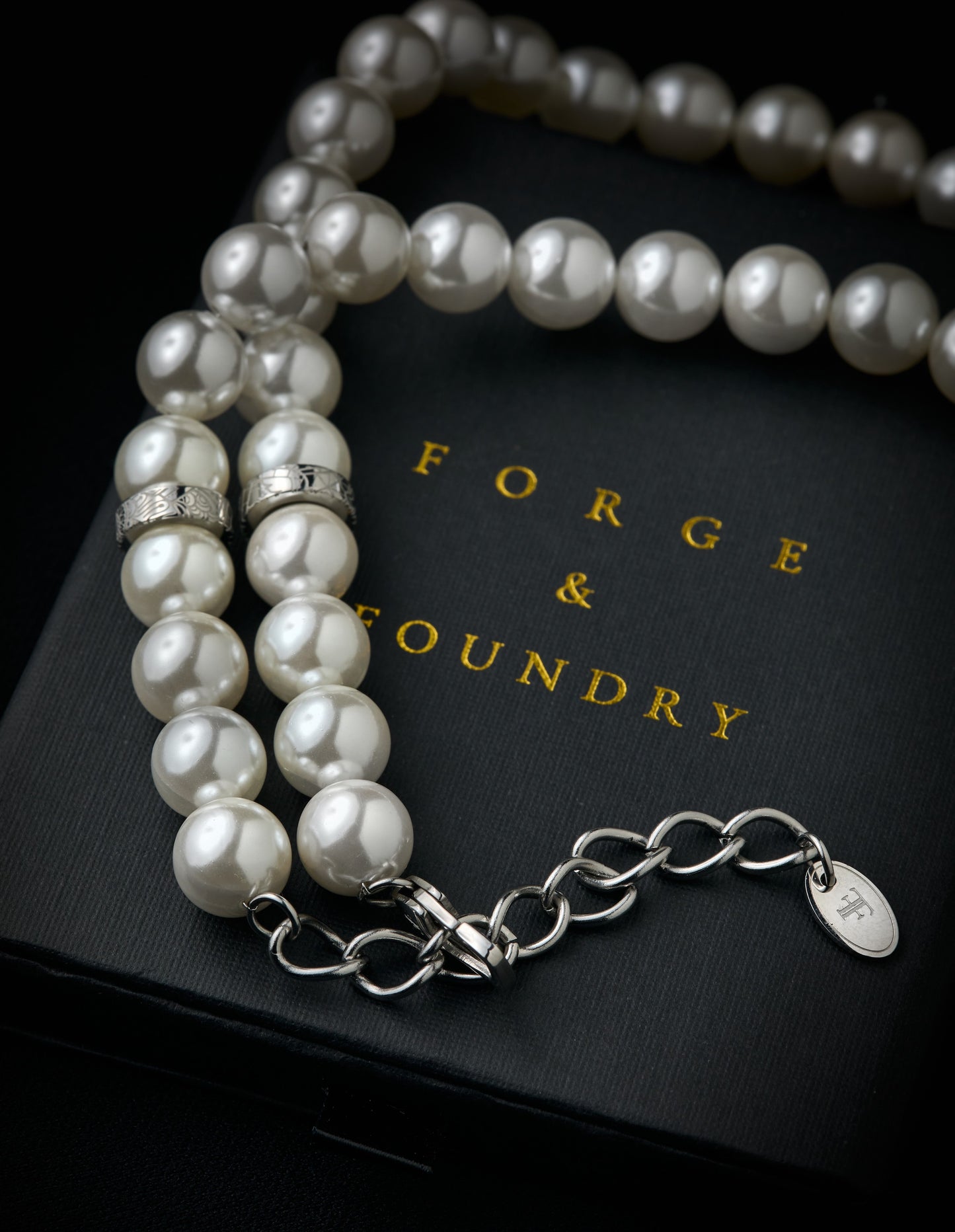 10mm Shell Pearl Necklace "FORTIER" - Silver