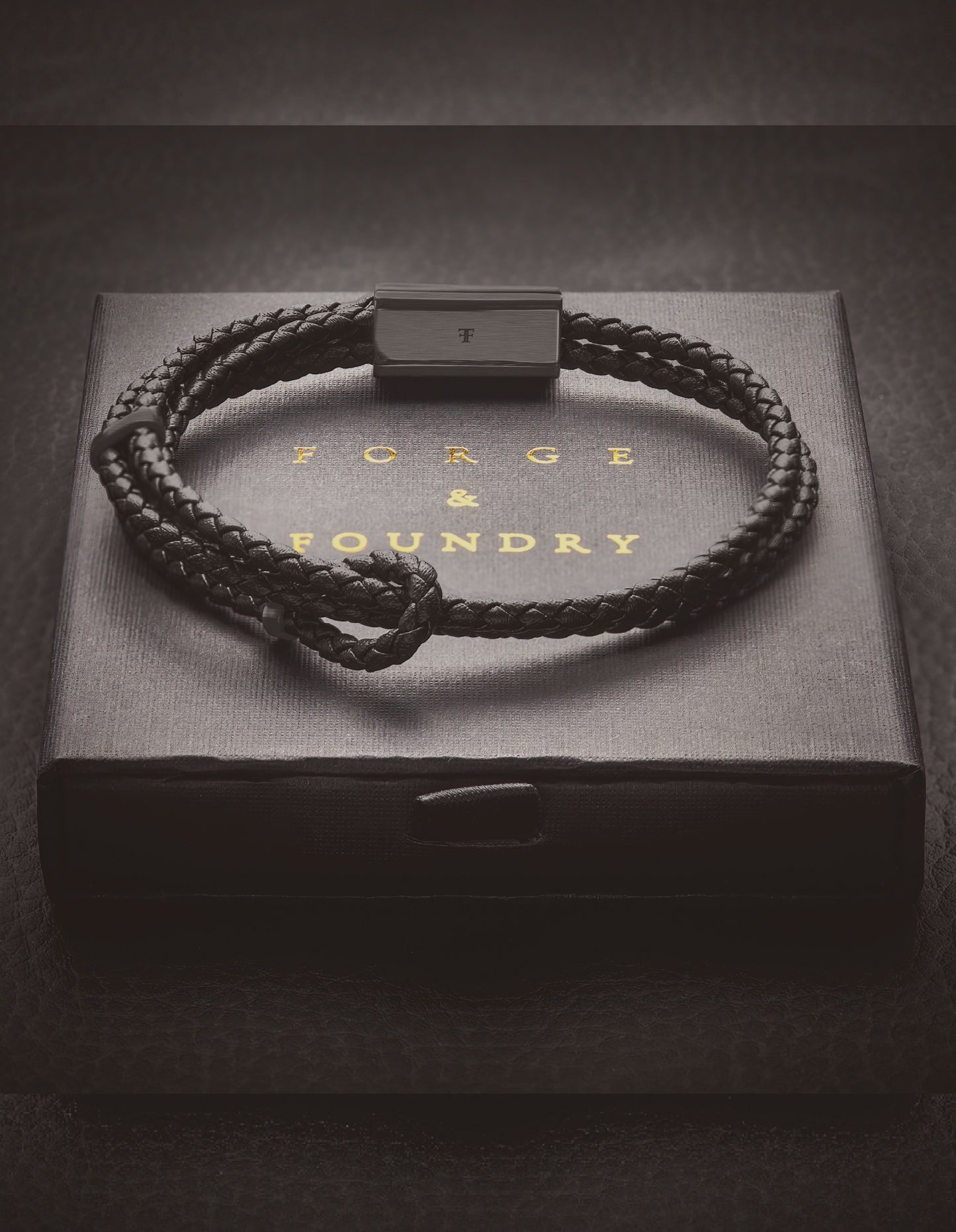 Leather Bracelet "DRAYTON" [Black/Black]